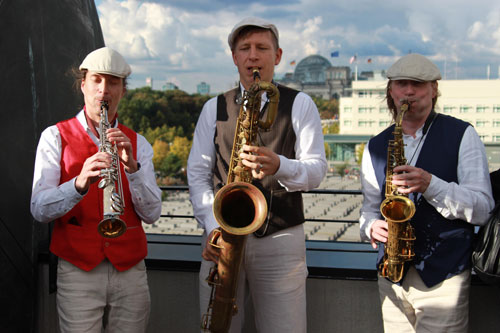 Gert Anklam und Saxophon Trio Les Connaisseurs